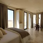 The King George Village Boutique Living ホテル