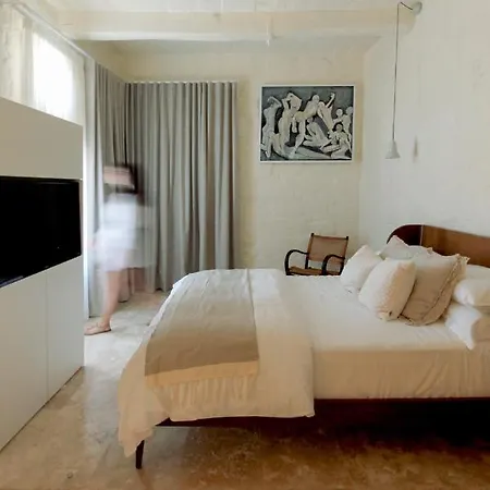 The King George Village Boutique Living