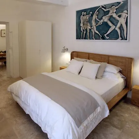 Hotel The King George Village Boutique Living