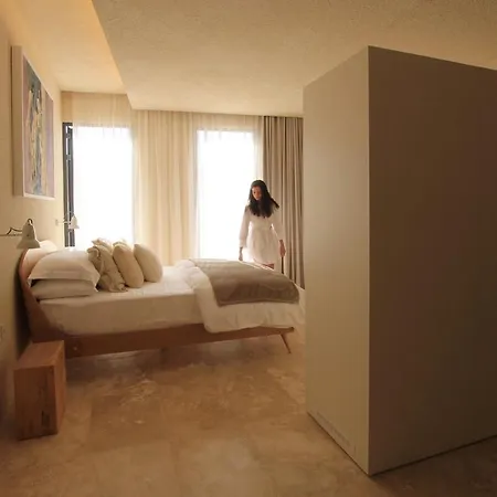 The King George Village Boutique Living Hotell