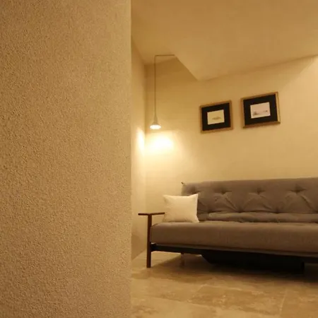 Hotell The King George Village Boutique Living