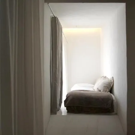 The King George Village Boutique Living 3* Gharghur