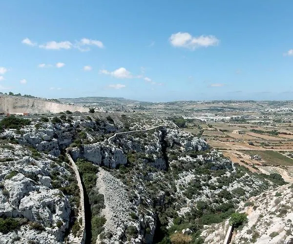 The King George Village Boutique Living 3* Gharghur