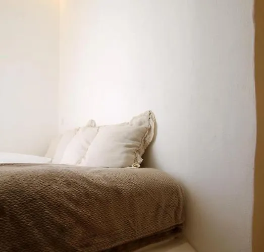 Hotel The King George Village Boutique Living 3*