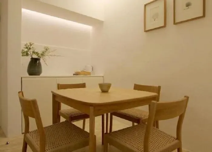 酒店 The King George Village Boutique Living